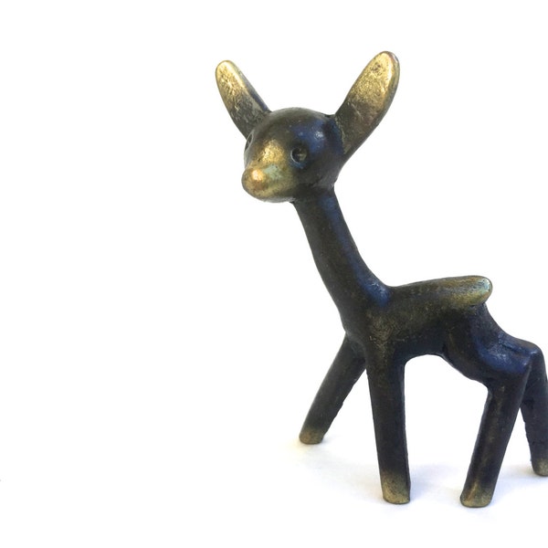 Figurine de cerf du milieu du siècle ~ vintage Walter Bosse Baller en laiton émaillé Deer / Figurine de faon ~ Décor de Noël de la pépinière des années 1960