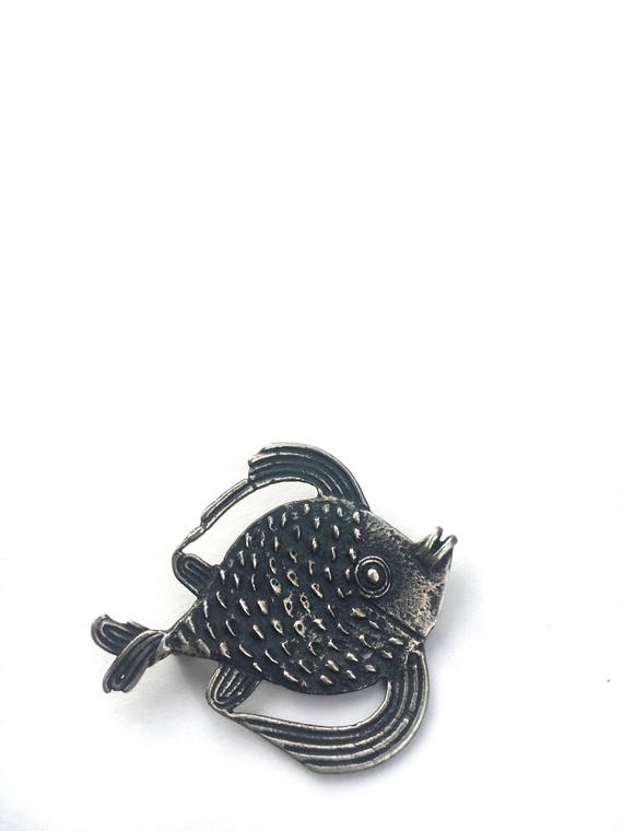 Vintage Fish brooch ~ Museum Replica ~ Unique Cos… - image 3