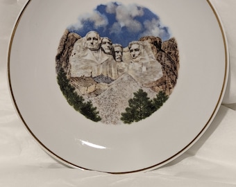 Mount Rushmore Collectible Plate Souvenir Vintage