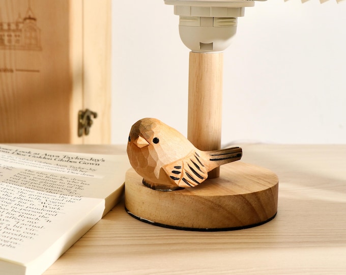 Cute mini sparrow wooden figurines, hand drawn animal knick-knacks, cartoon table decorations, unique gifts, car ornaments