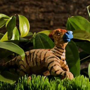 Parasaurolophus wood carvings, Montessori prehistoric animals, wooden dinosaurs, tabletop ornaments, car ornaments, Jurassic Park animals,