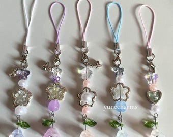 Llavero con colgante de flor de campana para teléfono / Llavero con correa de bolso con cuentas florales / Regalo artesanal Y2K para ella