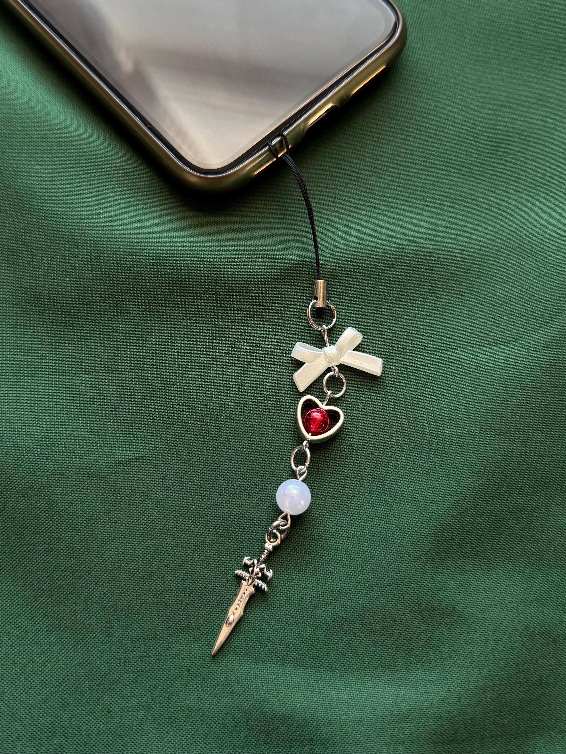 1 pezzo Laccetto per telefono cellulare, accessorio da polso con perline in cristallo scintillante, cordino da donna con fascino per piccoli regali, portachiavi da polso, regali per lei | SHEIN ALIA