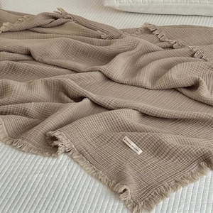 100% Cotton Blanket – Soft, Breathable & Cozy for All Seasons