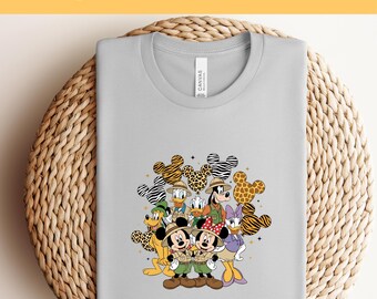 Diseño de camiseta Disney Mickey & Friends Safari DTF, Animal Kingdom, transferencia DTF lista para imprimir, impresión a juego familiar de viaje de safari
