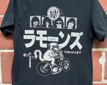Ramønes fan art T-shirt