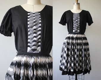 vintage 1960s dress / 60s square dance dress / 60s black white plaid print dress / 60s full skirt dress / buffalo check dress / xs small