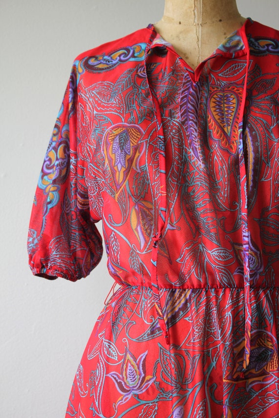 1970s vintage dress / 70s red floral dress / 70s … - image 3