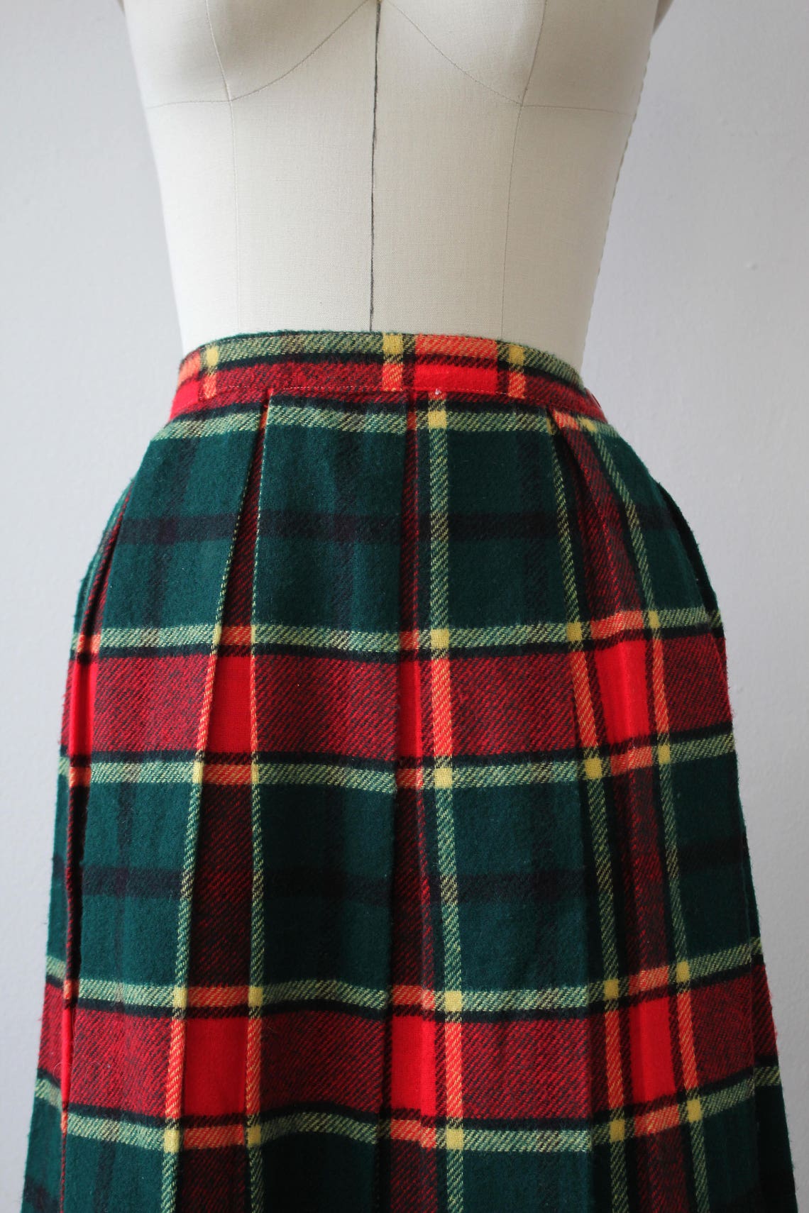 Vintage 1960s Skirt / 60s Plaid Skirt / 60s Rainbow Plaid Wool | Etsy