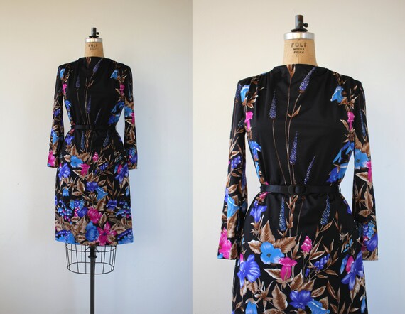 vintage 1970s dress / 70s floral dress / 70s black