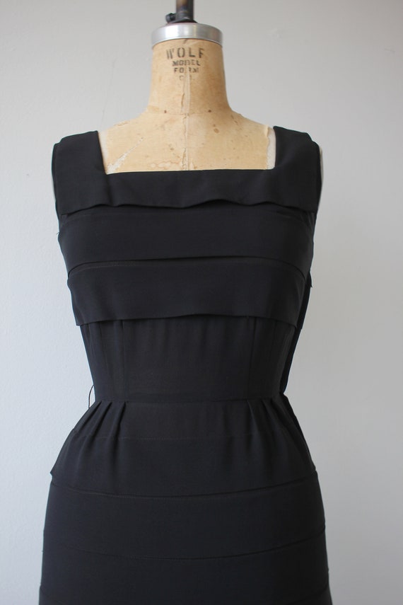 vinage 1950s black dress / 50s tiered dress / 50s… - image 3