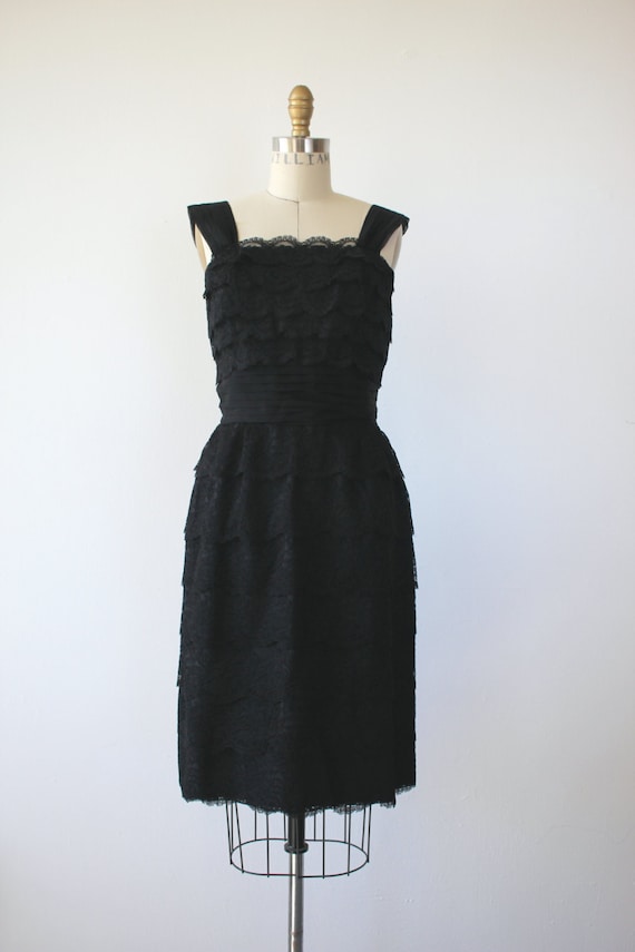 vintage 1950s black lace dress / 50s tiered lace … - image 2