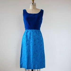 vintage 1960s dress / 60s party dress / 60s royal blue velvet dress / 60s sleeveless dress / 60s cocktail dress / 60s blue dress / xs s image 2