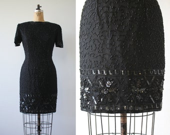 vintage 1980s dress / 80s LBD  / 1980s little black dress / 80s beaded cocktail dress / 80s party dress / 90s beaded dress / 90s LBD / Med