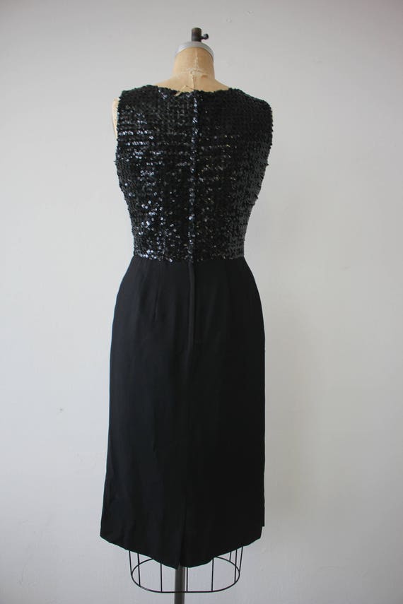 1960s vintage dress / 60s black sequin party dres… - image 5