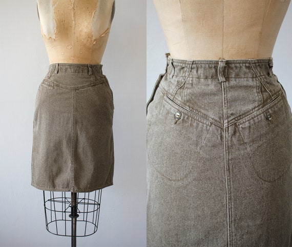 vintage 1980s skirt / 80s denim skirt / 80s paper… - image 1