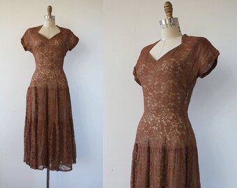 vintage 1940s dress / 40s mocha lace dress / 40s tiered lace dress / 40s party dress / 40s NYE dress / 40s holiday dress / XS small