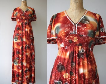 1970s vintage maxi dress / 70s burnt orange floral maxi dress / angel sleeve maxi dress / boho maxi dress / xs small