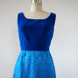 vintage 1960s dress / 60s party dress / 60s royal blue velvet dress / 60s sleeveless dress / 60s cocktail dress / 60s blue dress / xs s image 3