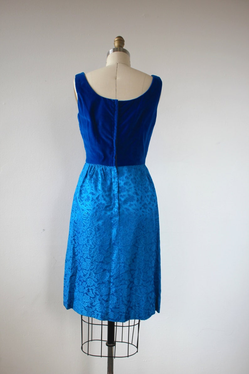vintage 1960s dress / 60s party dress / 60s royal blue velvet dress / 60s sleeveless dress / 60s cocktail dress / 60s blue dress / xs s image 5