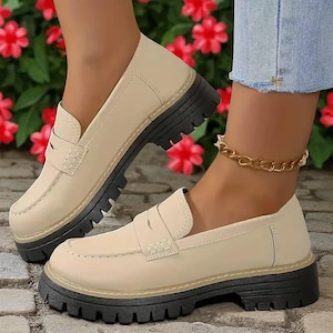 Trendiga och bekväma loafers för kvinnor – slitstarka slip-on-skor för arbete, snygga resor och vardagsbruk | Klassiska färger och olika storlekar Cream White