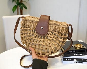 Straw Messenger Bag – Chic Summer Beach Crossbody for Shopping and Trips | Elegant Summer Bag for Outings and Travel | Boho fashion lovers