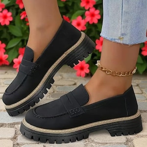 Trendiga och bekväma loafers för kvinnor – slitstarka slip-on-skor för arbete, snygga resor och vardagsbruk | Klassiska färger och olika storlekar Svart