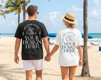 Makiety koszulek Comfort Colors Black & White 1717 z tyłu, makieta koszulek dla par na letnie wakacje na plaży, makieta koszulek unisex oversize