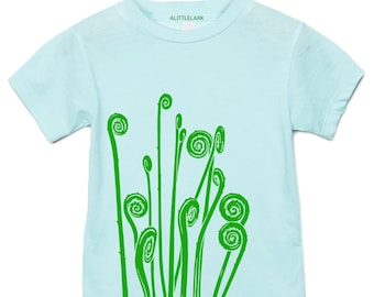 Camiseta gráfica para niños Fern Fiddlehead, diseño de la naturaleza del amor primaveral, estampado de plantas del bosque del jardín,