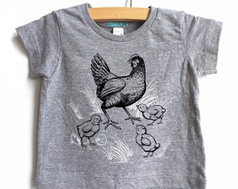 Cute Chicken Shirt, Unisex Baby Clothing, Chicken Tshirt, Unisex Toddler Shirts, Baby Boy Girl Gift, Monochrome Baby, Hen with Chicks