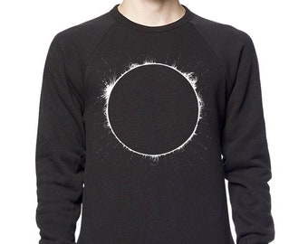 Total Solar Eclipse Fleece Sweatshirt, Warm Black Space Moon Raglan, April 8th 2024 Eclipse Shirt