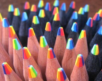 Crayons de couleur arc-en-ciel / Crayons arc-en-ciel / Crayons arc-en-ciel en bois naturel / Fournitures scolaires / 7 couleurs dans un crayon / Crayons arc-en-ciel mignons