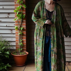 Hand Printed Green Floral Linen Jacket, Cottage Style Cotton Lightweight Summer Cardigan, Relaxed Boho Beach Cover Up, Vacation Kimono Robe