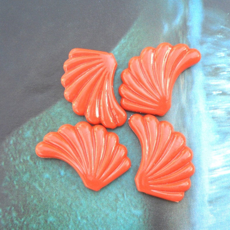 Special Fan Beads, Leaf shaped Bead, Vintage Lucite Beads, Fan Leaf Cinnamon Orange flat beads, Detailed Indented bead charm, 4 image 1