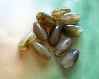 Vintage Marbled Olive Green Lucite Oval Beads (25X6 mm) - 20 pcs