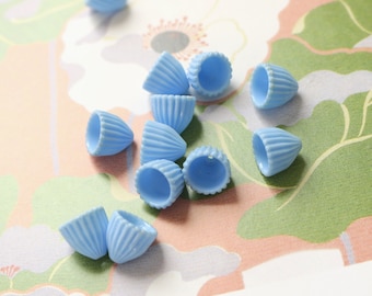 Vintage Bell Beads, Baby Blue Beads, Buttercup Flower Beads, Blue Bell beads, Bell Flower Beads Plastic, Vintage Beads, 11mmx12mm, 20 beads