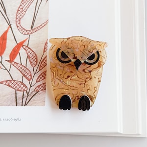 Owl Pin, Owl Gift, Owl Lover Gift, Animal Brooch, Retro Brooch, Art Animal Brooch, Animal Pin Gift, Owl Brooch Pin, Owl Collector Gift