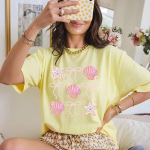 Coquette Seashell Shirt, Summer Vibes Tee,  Coastal Shirt, Summer Coquette, Kids Summer Tee, Retro Checkered Summer