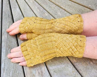 Fingerless Gloves Mittens -  Wrist Warmers. Hand Dyed 100% Merino Wool,  Variegated Yellows (Ochre)