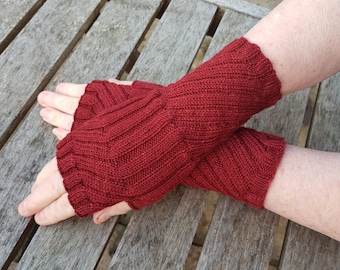 Fingerless Gloves Mittens  - Wrist Warmers. Hand Dyed 100% Merino Wool, Titian Red