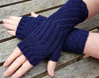 Fingerless Gloves -  Hand  Warmers -  Wrist Warmers. Hand Dyed 100% Merino Wool,  Navy (Cote D'Azure)