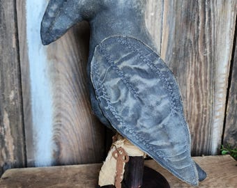 primitive crow make do, crow sitter, tuck spring decor