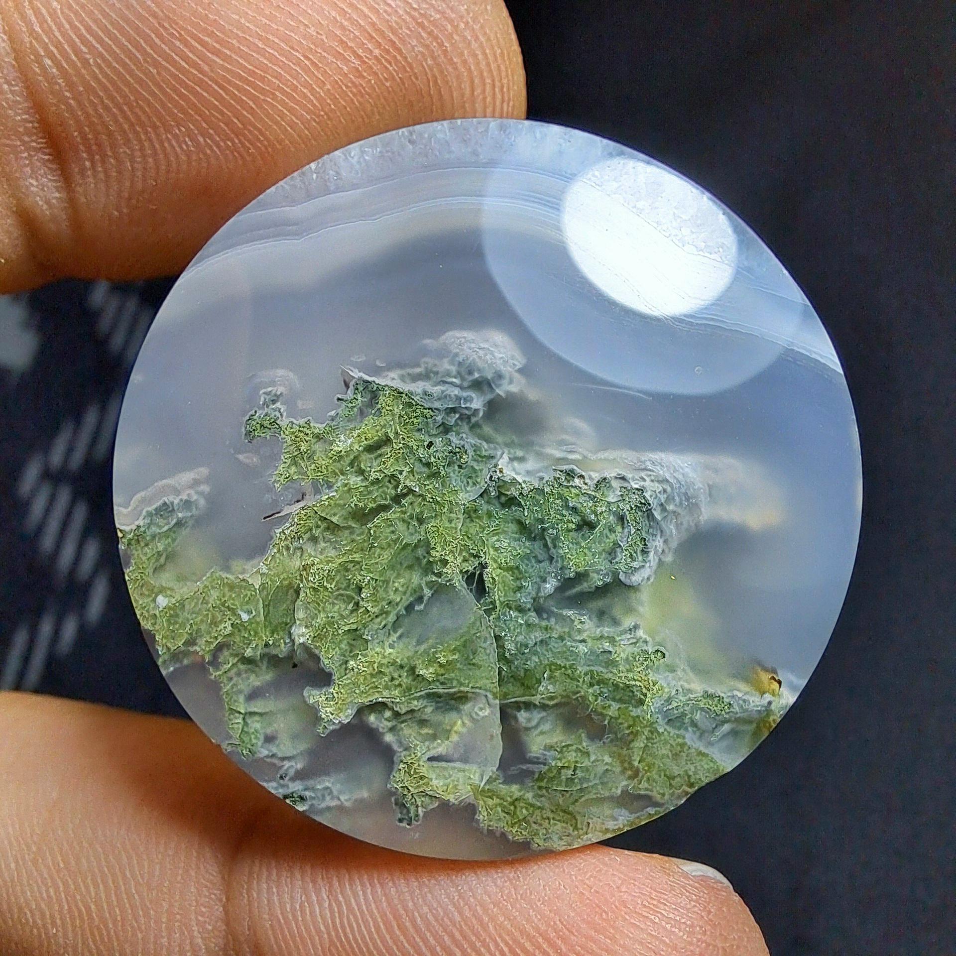 カルセドニーカボションの風景瑪瑙入り、美しいペンダントトップ