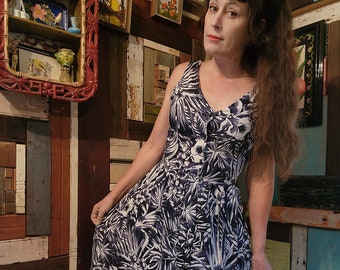 1990s 90s forenza rayon dark blue and cream dress