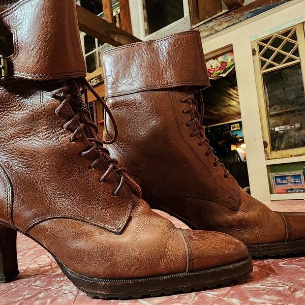Designer Ralph Lauren brown leather buckle granny boots made in Italy rare designer 90s