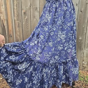 Falda del diseñador Oscar de la Renta, vestido estilo pradera azul años 70 y 80, talla curvilínea