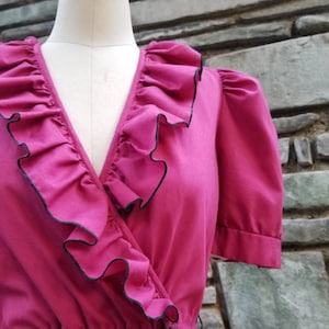Fushia 80s 1989s puff sleeve witchy country goth ruffle collar dress peasant goddess boho