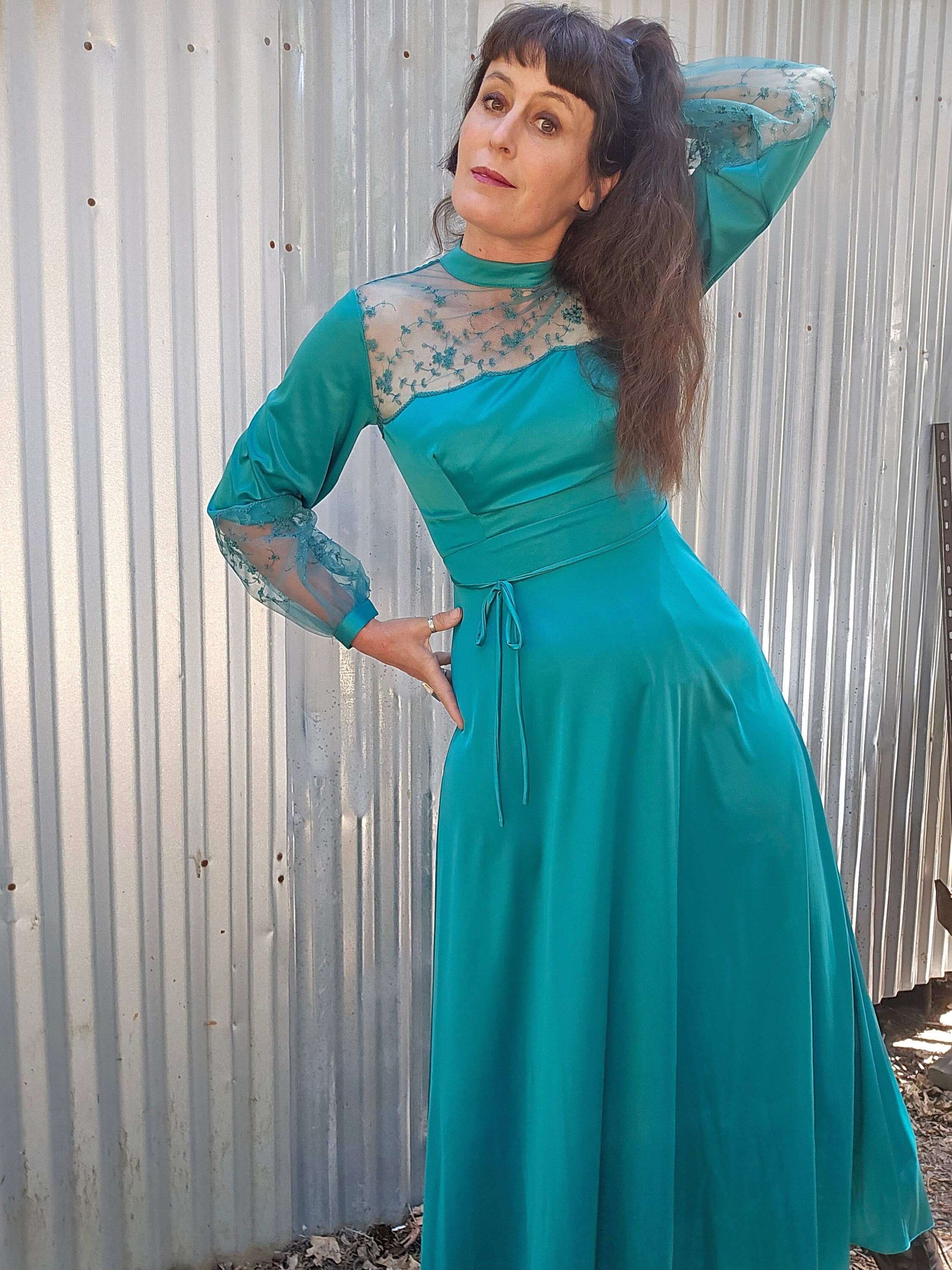 green emerald velvet dress Lace dress main image 1