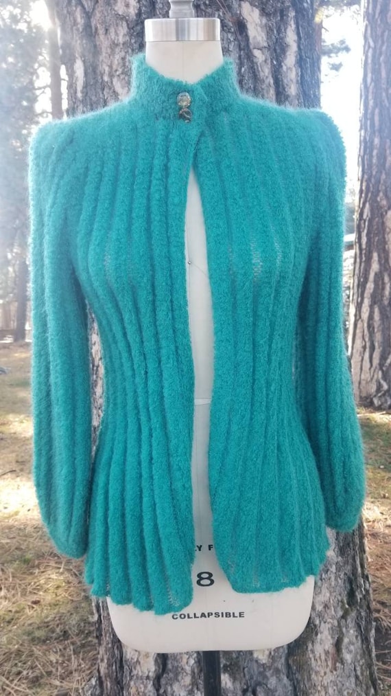 Classy 80s puff sleeve lightweight knit sweater designer Antonella Ore made it Italy boho hippy grunge rocker