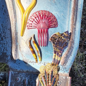 Lot celluloid art deco mantilla hair combs  bridal comb antique vintage spanish dancer